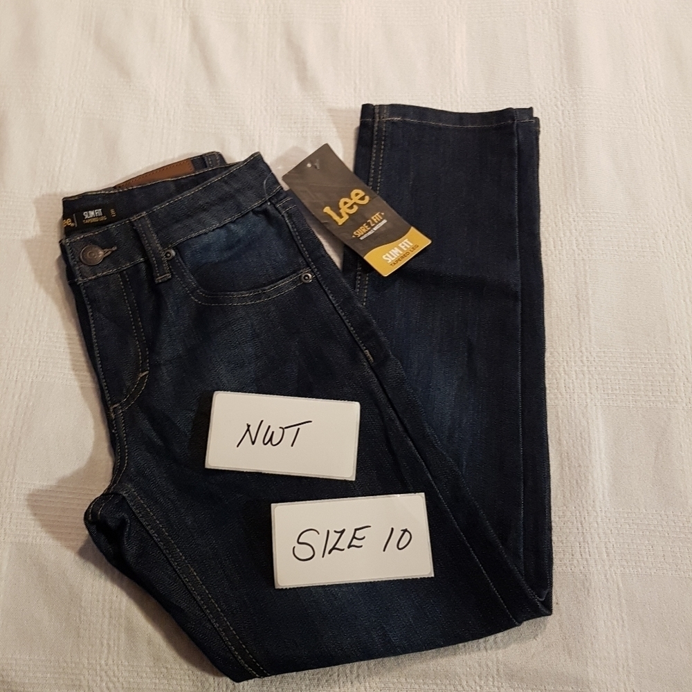 Lee boys size 10 slim fit tapered leg dark wash jeans, adjustable waist New